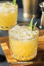 Load image into Gallery viewer, Rum Cocktail Cards A–Z by Adams Media: Flashcards; 80 pages / English
