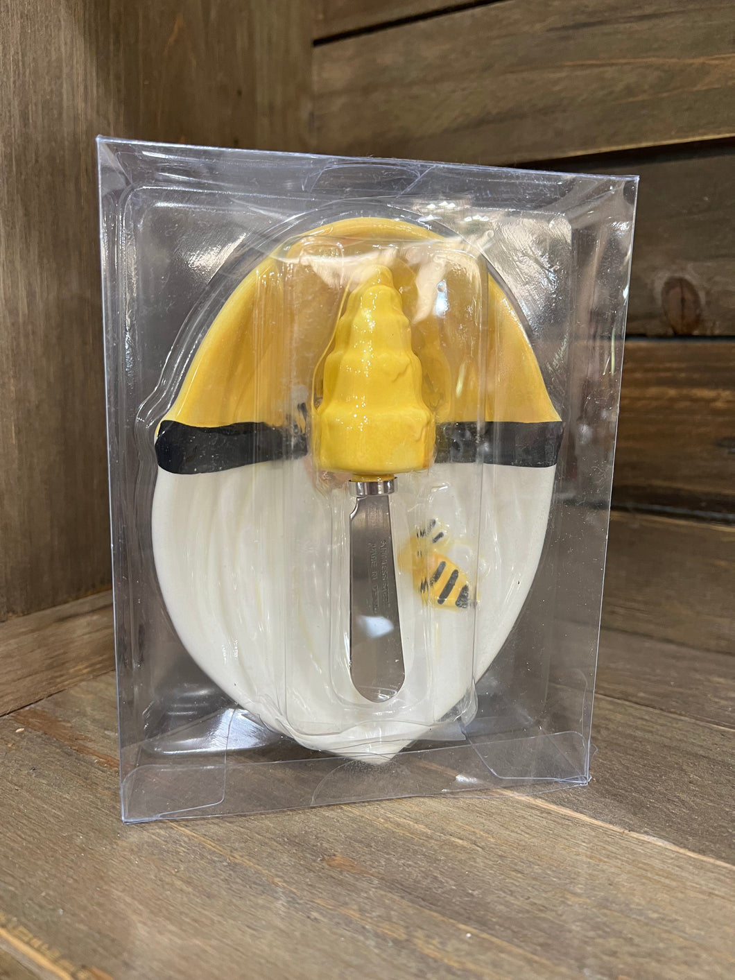 Bee Gnome Dish with Spreader