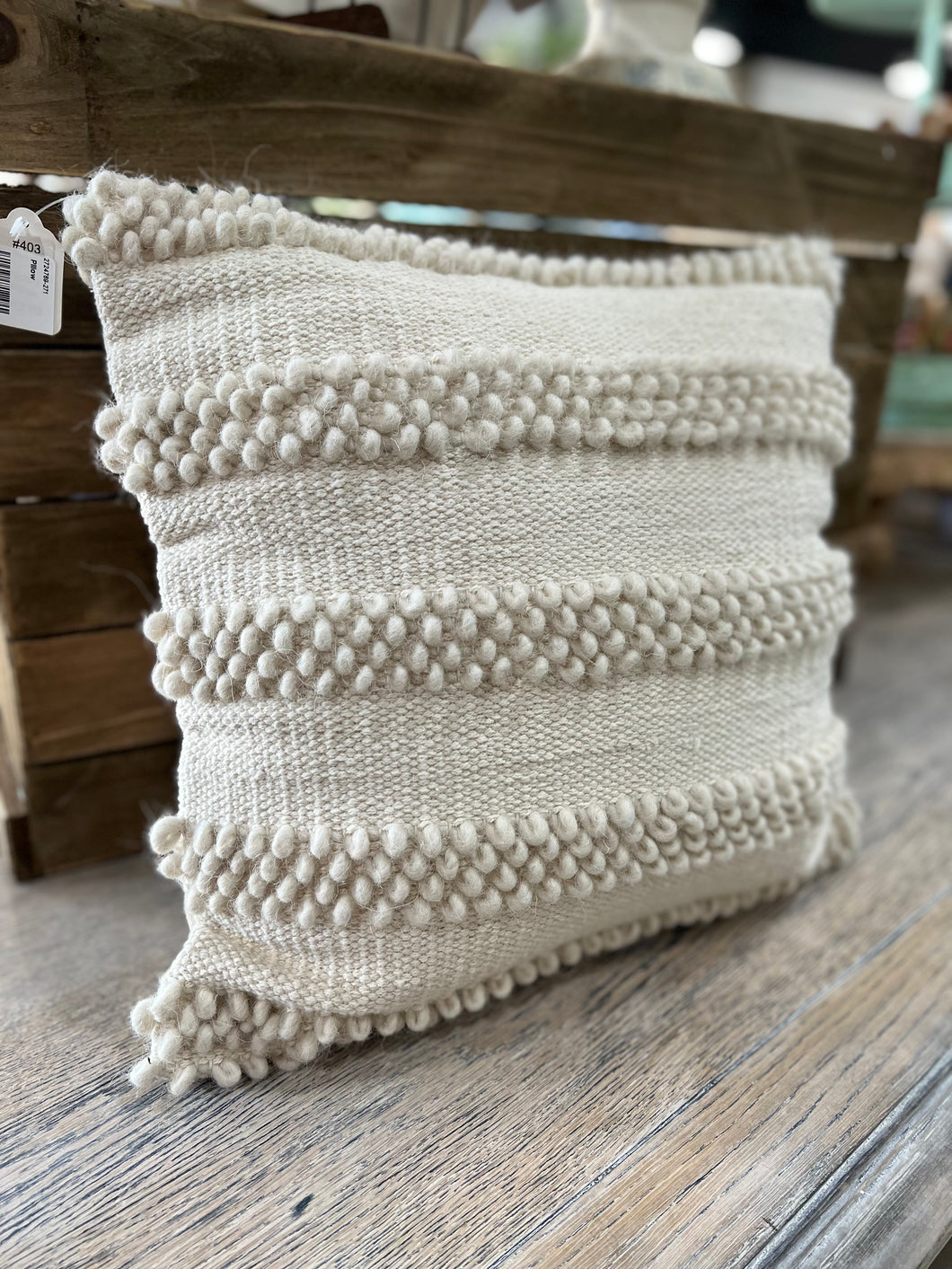 Tufted Natural White Pillow
